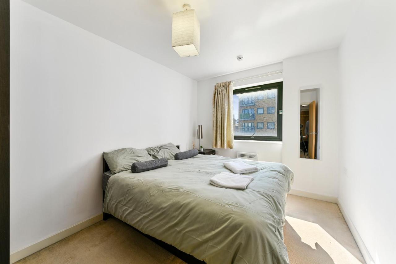 런던 Luxe 1 Bed Flat 5 Mins To Stratford - Free Parking 아파트 외부 사진